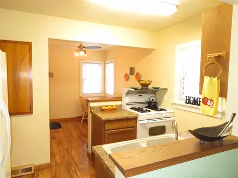 731 Wallgate Ave, Waterloo, IA 50701 photo 7