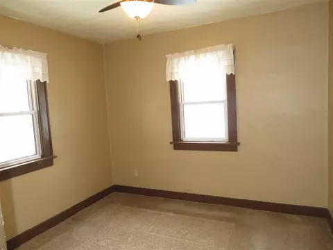 731 Wallgate Ave, Waterloo, IA 50701 photo 13