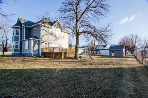 205 E 4th St, Readlyn, IA 50668 photo 18