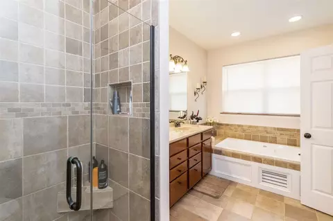 2701 Pendleton Dr, Cedar Falls, IA 50613 photo 10