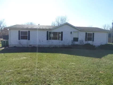 304 E North St, Hazleton, IA 50641 photo 1