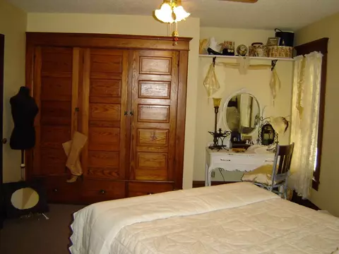 540 E Main St, Denver, IA 50622 photo 11