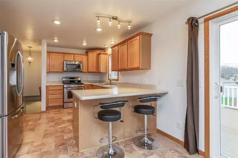 1919 E Ridgeway Ave, Waterloo, IA 50702 photo 6
