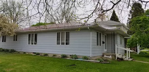 809 2nd Ave, Ackley, IA 50601 photo 2
