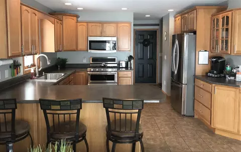 829 Juniper Dr, Waterloo, IA 50702 photo 10
