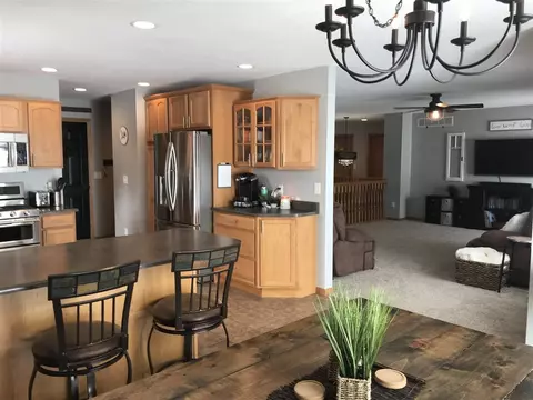 829 Juniper Dr, Waterloo, IA 50702 photo 9