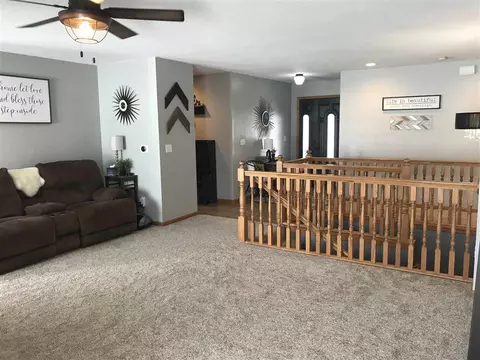 829 Juniper Dr, Waterloo, IA 50702 photo 6