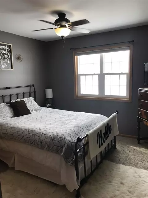 829 Juniper Dr, Waterloo, IA 50702 photo 13