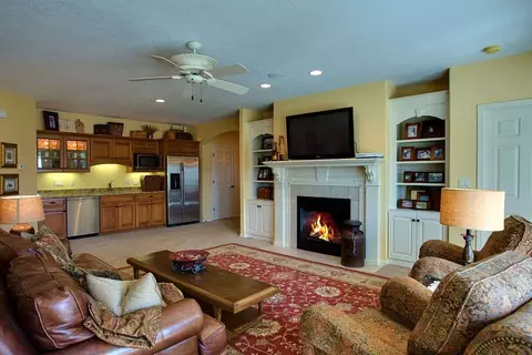 2908 Pendleton Dr, Cedar Falls, IA 50613 photo 16