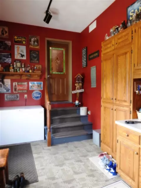 616 E 1st St, Sumner, IA 50674 photo 15