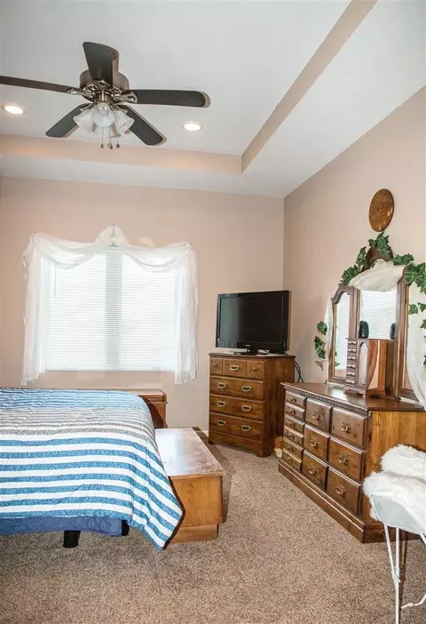 4108 Mockingbird Ln, Waterloo, IA 50702 photo 14