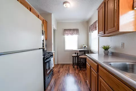 1137 Cornwall, Waterloo, IA 50702 photo 6