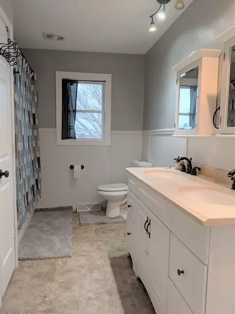 5952 Ab Ave, Waterloo, IA 50701 photo 9