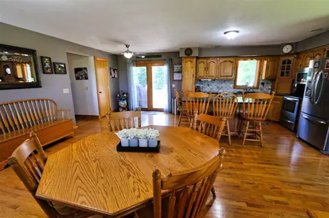 2372 Hitching Post Rd, Decorah, IA 52101 photo 6