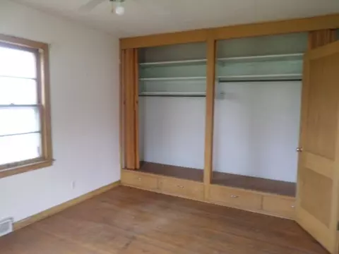 150 Cornwall Ave, Waterloo, IA 50702 photo 9