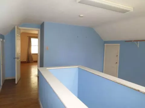 150 Cornwall Ave, Waterloo, IA 50702 photo 10