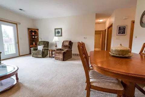 4402 Reflection Ln, Waterloo, IA 50701 photo 11