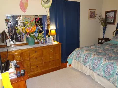 129 Summit Ave, Waterloo, IA 50701 photo 10