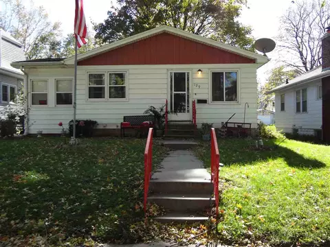 129 Summit Ave, Waterloo, IA 50701 photo 1