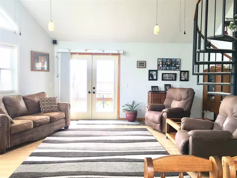2403 D Ave, Garwin, IA 50632 photo 10