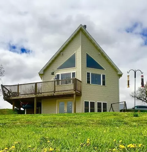 2403 D Ave, Garwin, IA 50632 photo 1