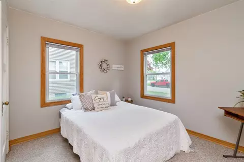 306 Bertch Ave, Waterloo, IA 50702 photo 11
