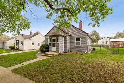 306 Bertch Ave, Waterloo, IA 50702 photo 1