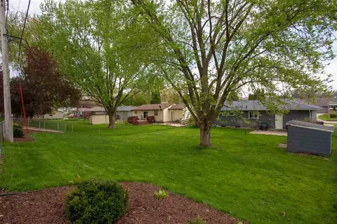 452 Devonshire Dr, Waterloo, IA 50701 photo 19