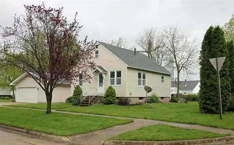 419 E 2nd St, Readlyn, IA 50668 photo 16