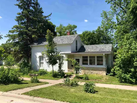114 Rural Ave, Decorah, IA 52101 photo 1