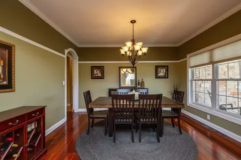 2907 Pendleton Dr, Cedar Falls, IA 50613 photo 3
