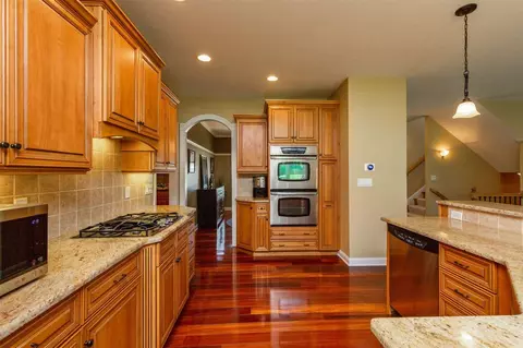 2907 Pendleton Dr, Cedar Falls, IA 50613 photo 8