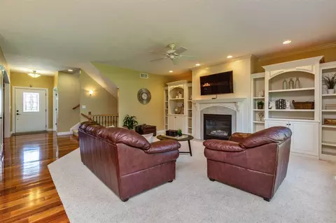 2907 Pendleton Dr, Cedar Falls, IA 50613 photo 5