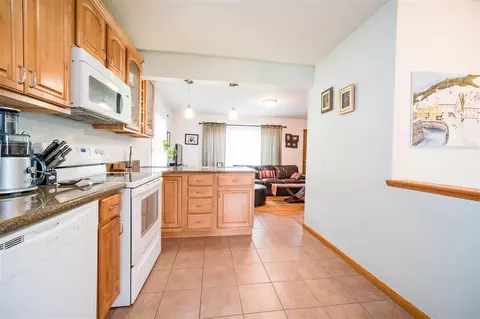 1904 E Mitchell Ave, Waterloo, IA 50702 photo 6