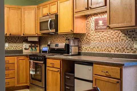 1012 Triangle, Shell Rock, IA 50670 photo 8