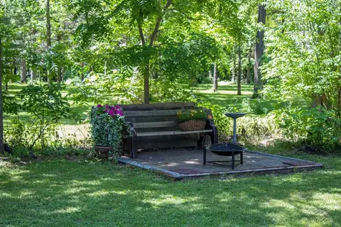 1012 Triangle, Shell Rock, IA 50670 photo 20