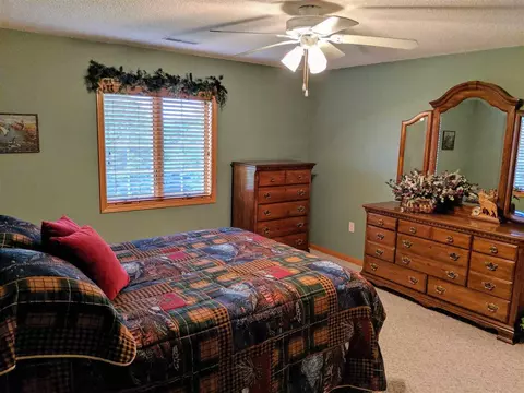 107 Eagle Dr, Mcgregor, IA 52157 photo 9