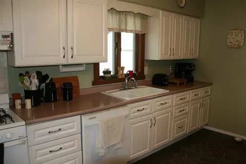 810 Progress Ave, Waterloo, IA 50701 photo 7