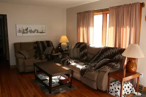 810 Progress Ave, Waterloo, IA 50701 photo 4