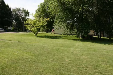810 Progress Ave, Waterloo, IA 50701 photo 20