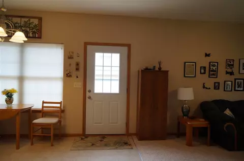 3820 Jay Ln, Waterloo, IA 50701 photo 7
