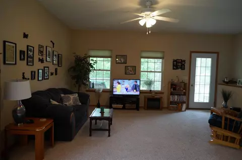 3820 Jay Ln, Waterloo, IA 50701 photo 12