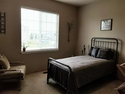 4805 Millenium Dr, Cedar Falls, IA 50613 photo 6