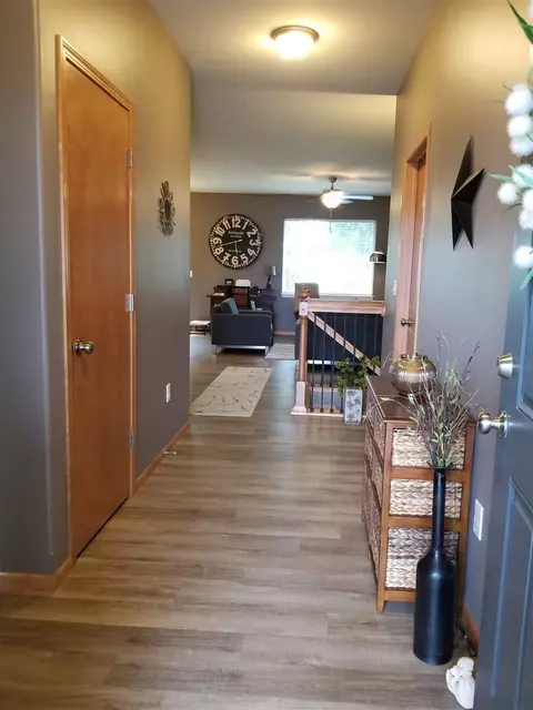 4805 Millenium Dr, Cedar Falls, IA 50613 photo 2