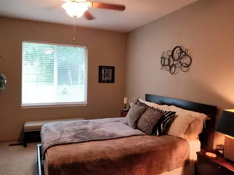 4805 Millenium Dr, Cedar Falls, IA 50613 photo 9