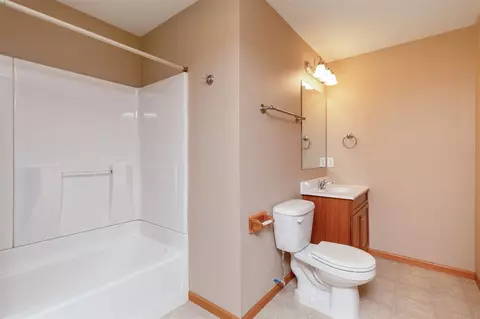 5126 Millenium Dr, Cedar Falls, IA 50613 photo 17