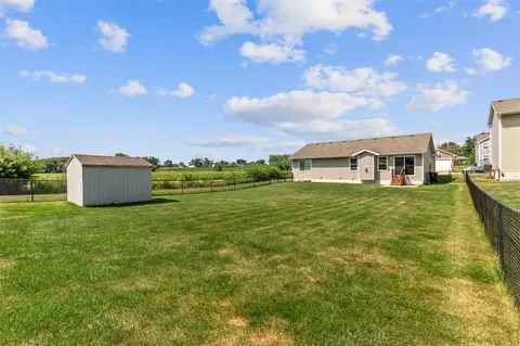 5126 Millenium Dr, Cedar Falls, IA 50613 photo 18