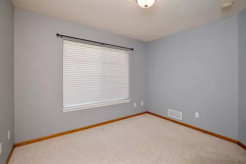 5126 Millenium Dr, Cedar Falls, IA 50613 photo 11