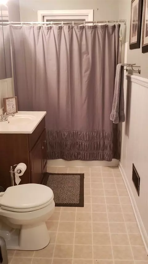 142 Prospect St, Manchester, IA 52057 photo 19