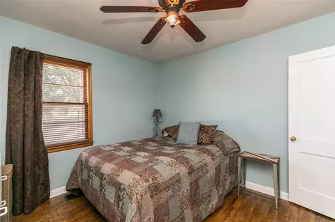 142 Prospect St, Manchester, IA 52057 photo 14